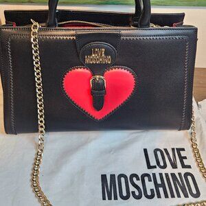 Love Moschino handbag with detachable gold chain